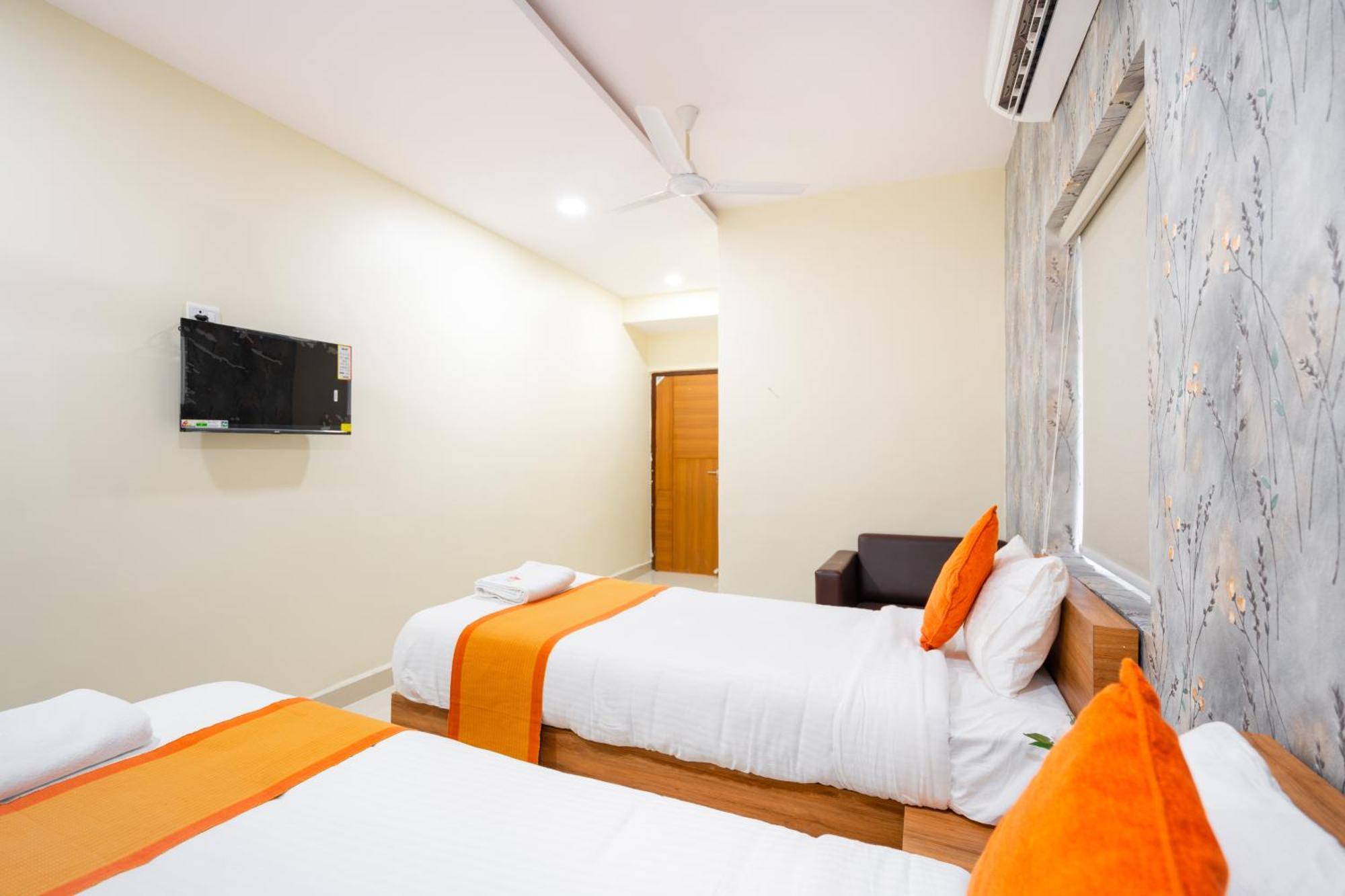 Iris At Nest Hotel Hyderabad Exterior photo